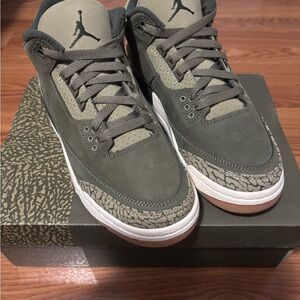 Jordan3 (family affair)